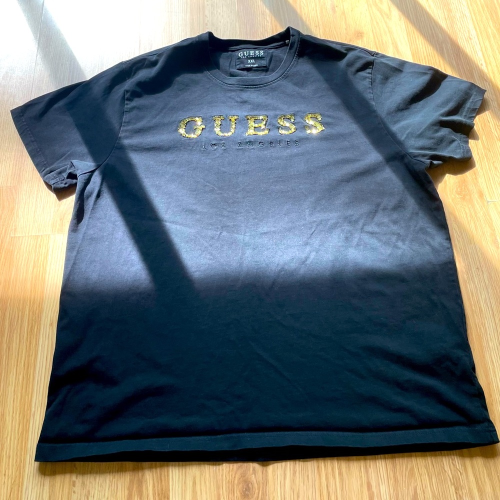 💣CLEARANCE - GUESS heavy gold bead decorative embroidery tee shirt - SIZE XXL